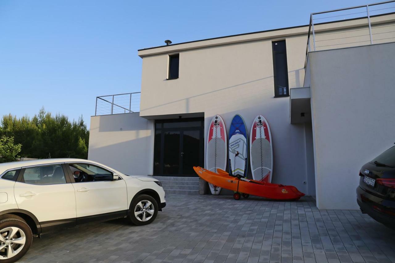Seaside villa at Prizba Exterior foto